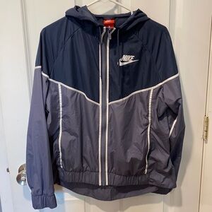 Nike Lightweight Rain Windbreaker Jacket EUC